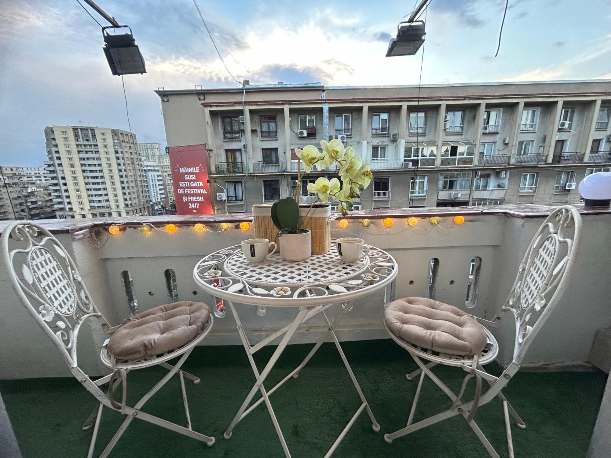 Panoramic Terace Victory Boutique Apartment Bucharest Exterior photo